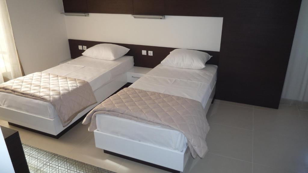Apartments Good Night Nis Room photo